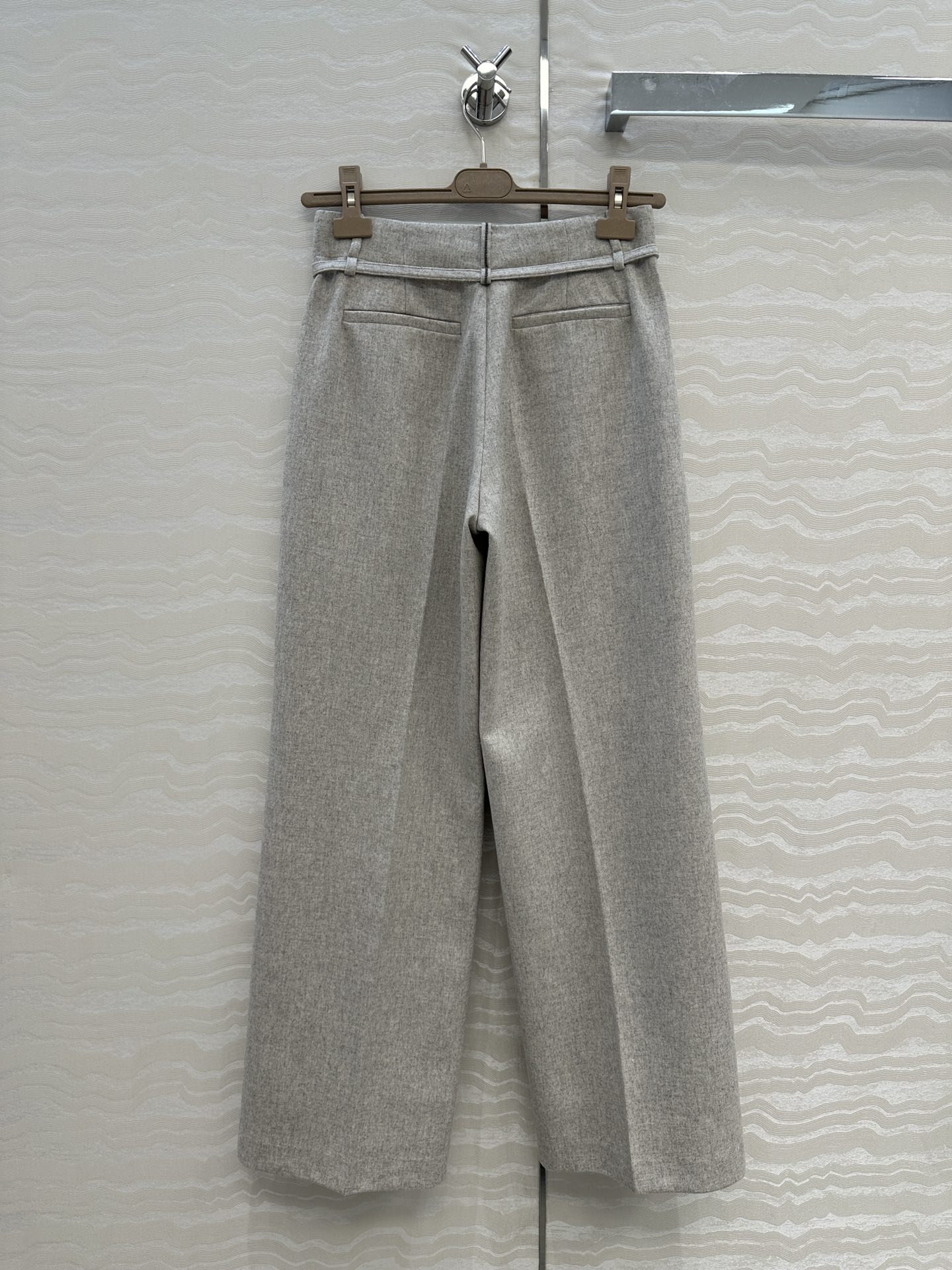 独家首发，高端原单品质❤️Bc行走的高定，长期主义老钱风穿搭，独家定制面料羊绒西裤。进口95羊毛5羊绒面