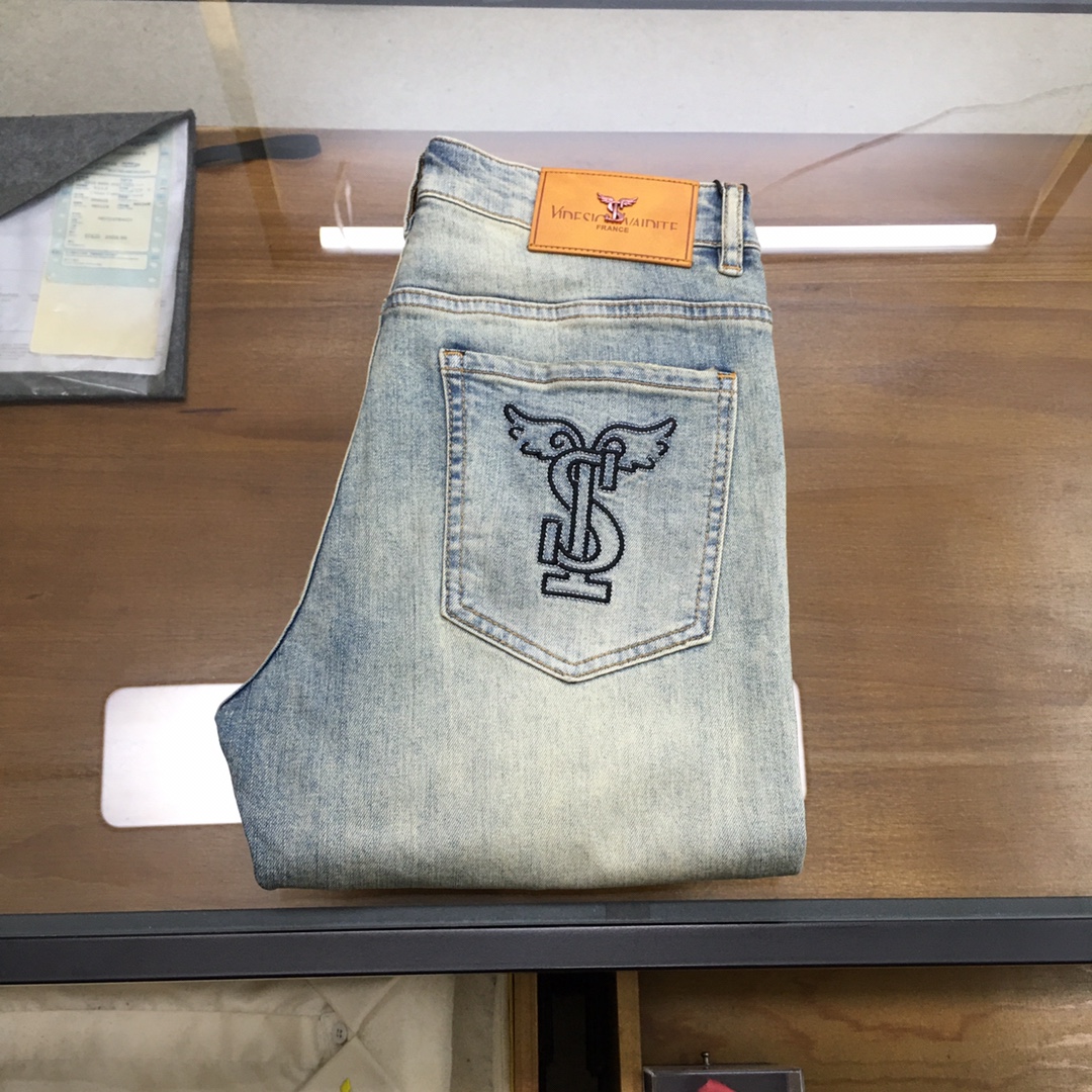 NO:613393,New product [YSL] 2025 new style new men’s jeans!  The number of trade-grade OEM products is extremely rare. The sophisticated and sophisticated production process has reached the ultimate effect. Classic style, original color cotton, classic plain twill denim surface woven by old-fashioned woven technology. Soft, delicate, comfortable and breathable, original hardware accessories are washed, and the texture is first-class!  Size 29-38,3537,,saint laurent,jeans,alexander wang19860909新品【YSL】 2025新款 新款男士牛仔裤！ 贸易级别的代工品,数量极其稀少.精良精细的制作工艺程度已经达到极致效果.经典绝伦的款式,原色棉料,经典的平织斜纹牛仔布面经由老式梭织工艺机织.柔软细腻舒适透气,原版五金配件水洗,质感一流！尺码29-38,3537,,saint laurent,jeans,alexander wang,Men's clothing