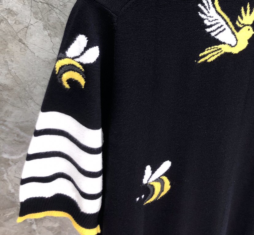 THOM BROWNE 汤姆布朗 TB重工小鸟蜜蜂🐝翻领T恤针织POLO衫，男女同款情侣款\n码数：1-