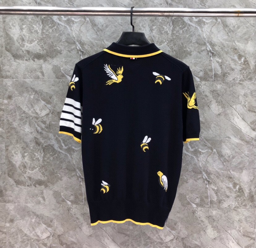 THOM BROWNE 汤姆布朗 TB重工小鸟蜜蜂🐝翻领T恤针织POLO衫，男女同款情侣款\n码数：1-