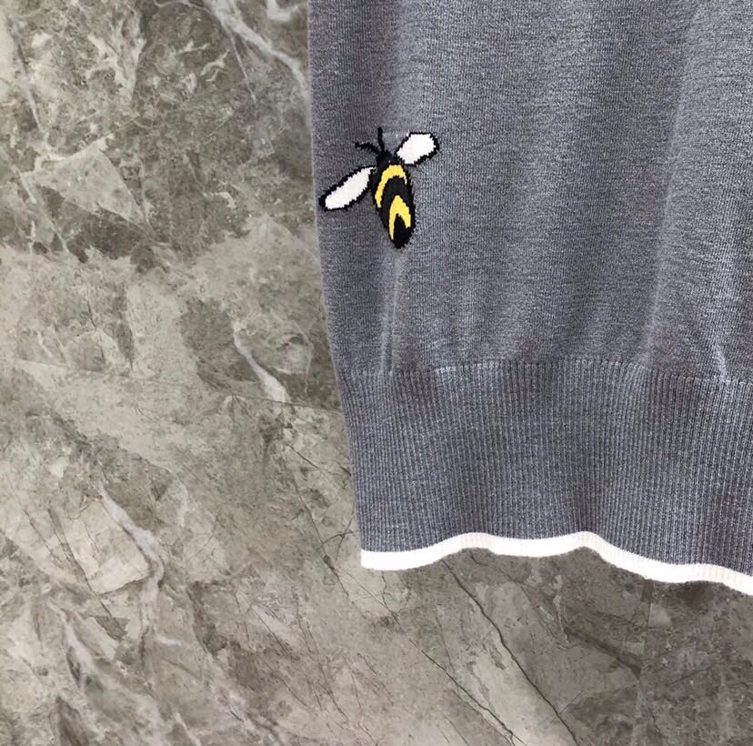 THOM BROWNE 汤姆布朗 TB重工小鸟蜜蜂🐝翻领T恤针织POLO衫，男女同款情侣款\n码数：1-