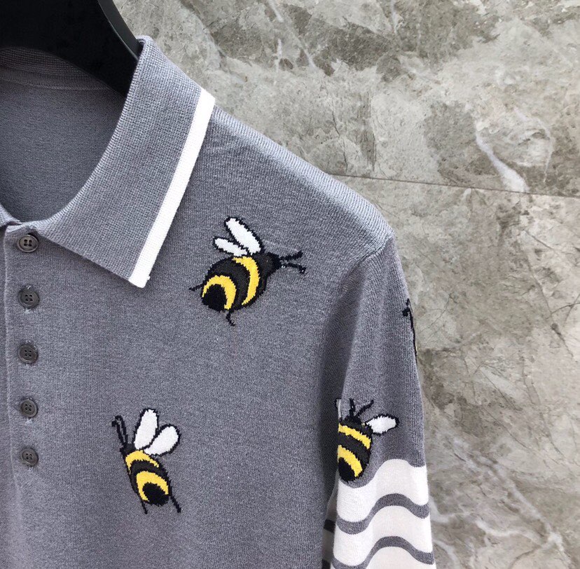 THOM BROWNE 汤姆布朗 TB重工小鸟蜜蜂🐝翻领T恤针织POLO衫，男女同款情侣款\n码数：1-