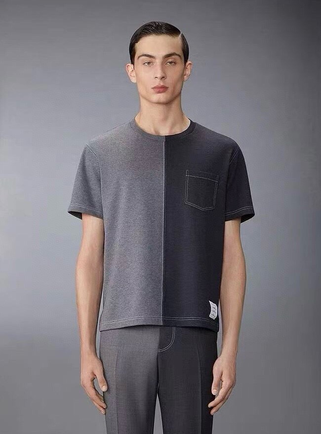 THOM BROWNE 汤姆布朗 TB双拼色明线开衩纯棉短袖圆领T恤 男女同款情侣款\n码数：1-5 颜