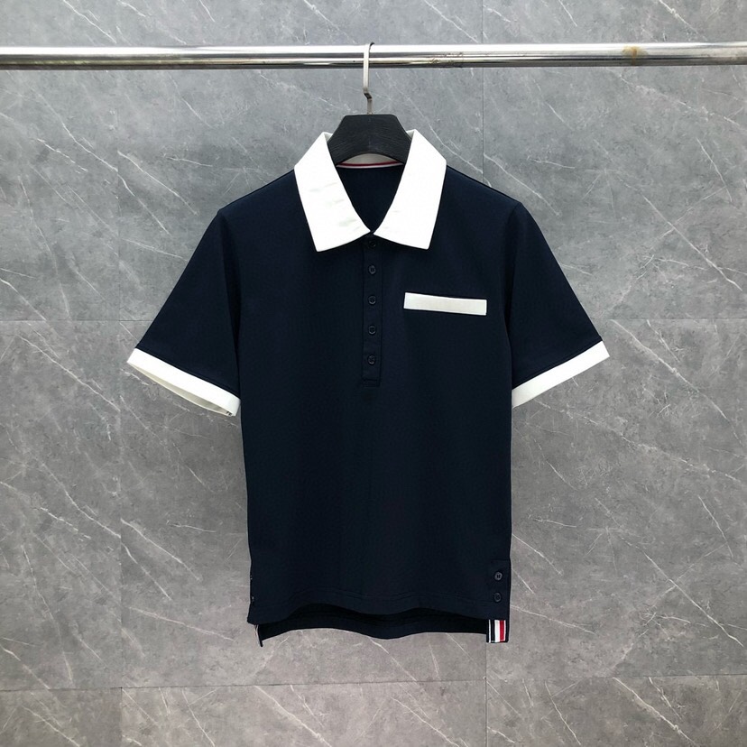 THOM BROWNE 汤姆布朗 TB小白领平纹翻领POLO，短袖翻领T恤Polo衫\n码数：1-5 颜