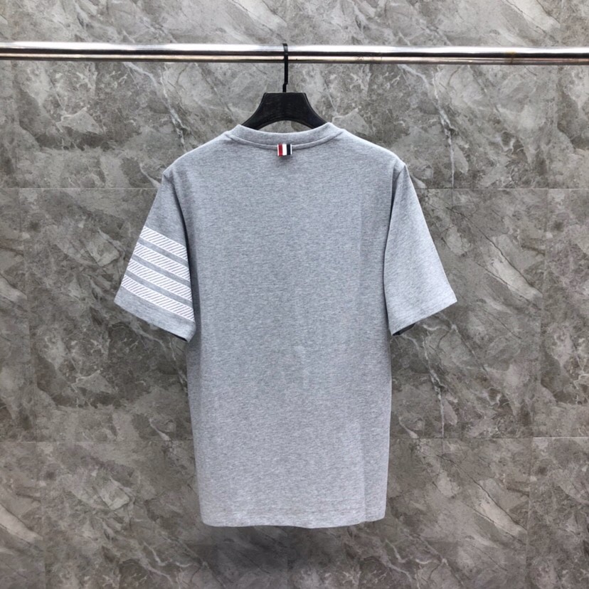 THOM BROWNE 汤姆布朗 TB大船锚圆领短袖T恤 男女同款情侣款短袖圆领T恤\n码数：1～4码 