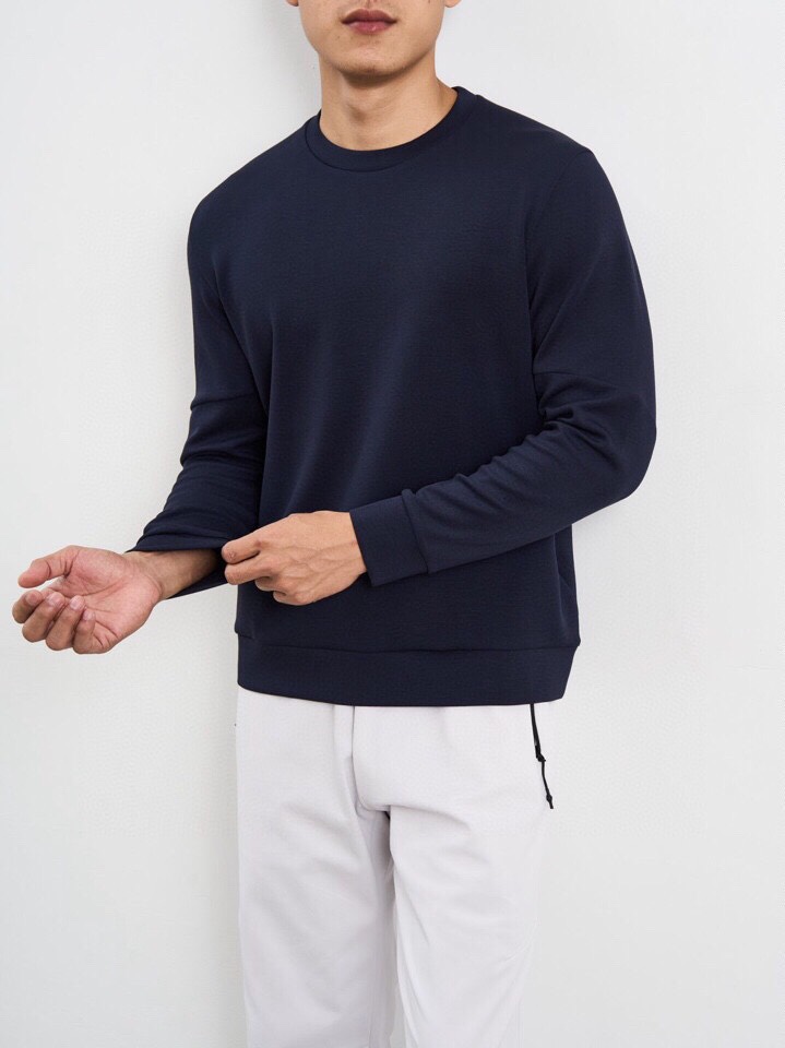 descente 迪桑特2025秋冬Essential系列。350克重，派克空气棉材质。采用lulule