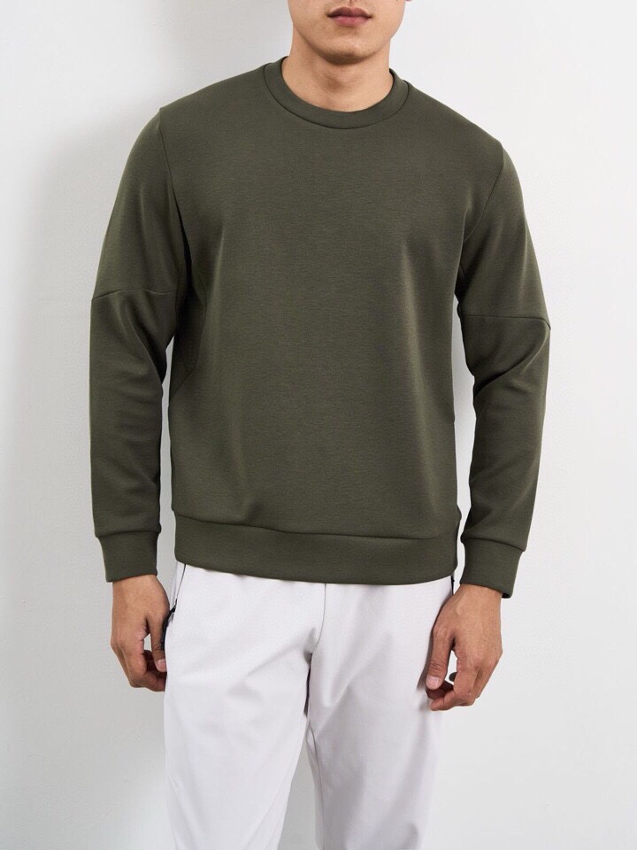 descente 迪桑特2025秋冬Essential系列。350克重，派克空气棉材质。采用lulule