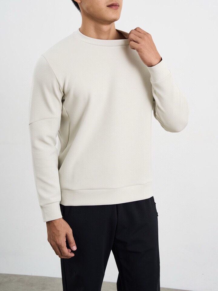 descente 迪桑特2025秋冬Essential系列。350克重，派克空气棉材质。采用lulule