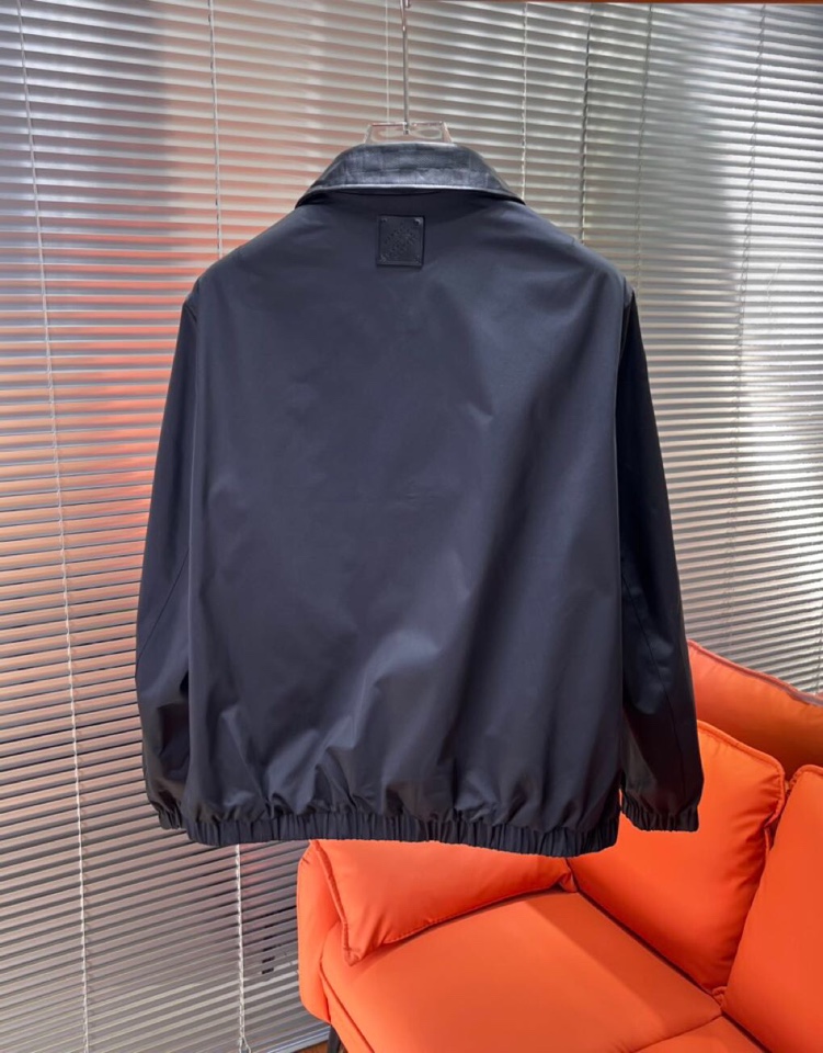 Louis Vuitton 路易威登 LV 驴牌新款原单双面穿夹克外套 ，一面老花一面纯色✨渠道特供 高