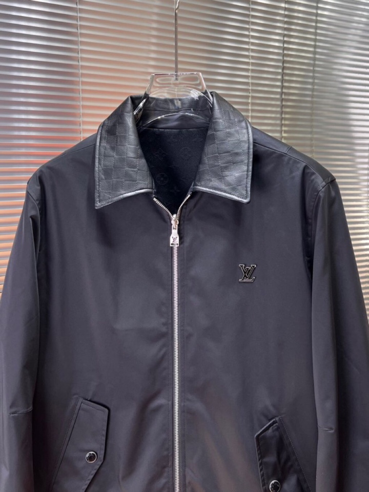 Louis Vuitton 路易威登 LV 驴牌新款原单双面穿夹克外套 ，一面老花一面纯色✨渠道特供 高