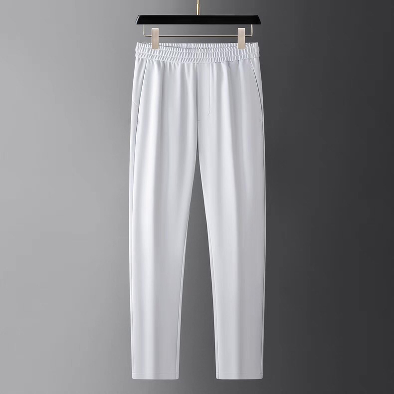 (Arcteryx）始祖鸟简约时尚休闲裤👖身穿着非常舒适 低调不失奢华 穿出去非常有档次,裤型款式和裁剪