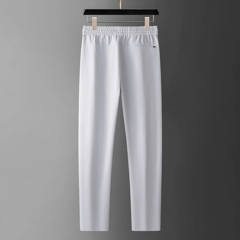 (Arcteryx）始祖鸟简约时尚休闲裤👖身穿着非常舒适 低调不失奢华 穿出去非常有档次,裤型款式和裁剪