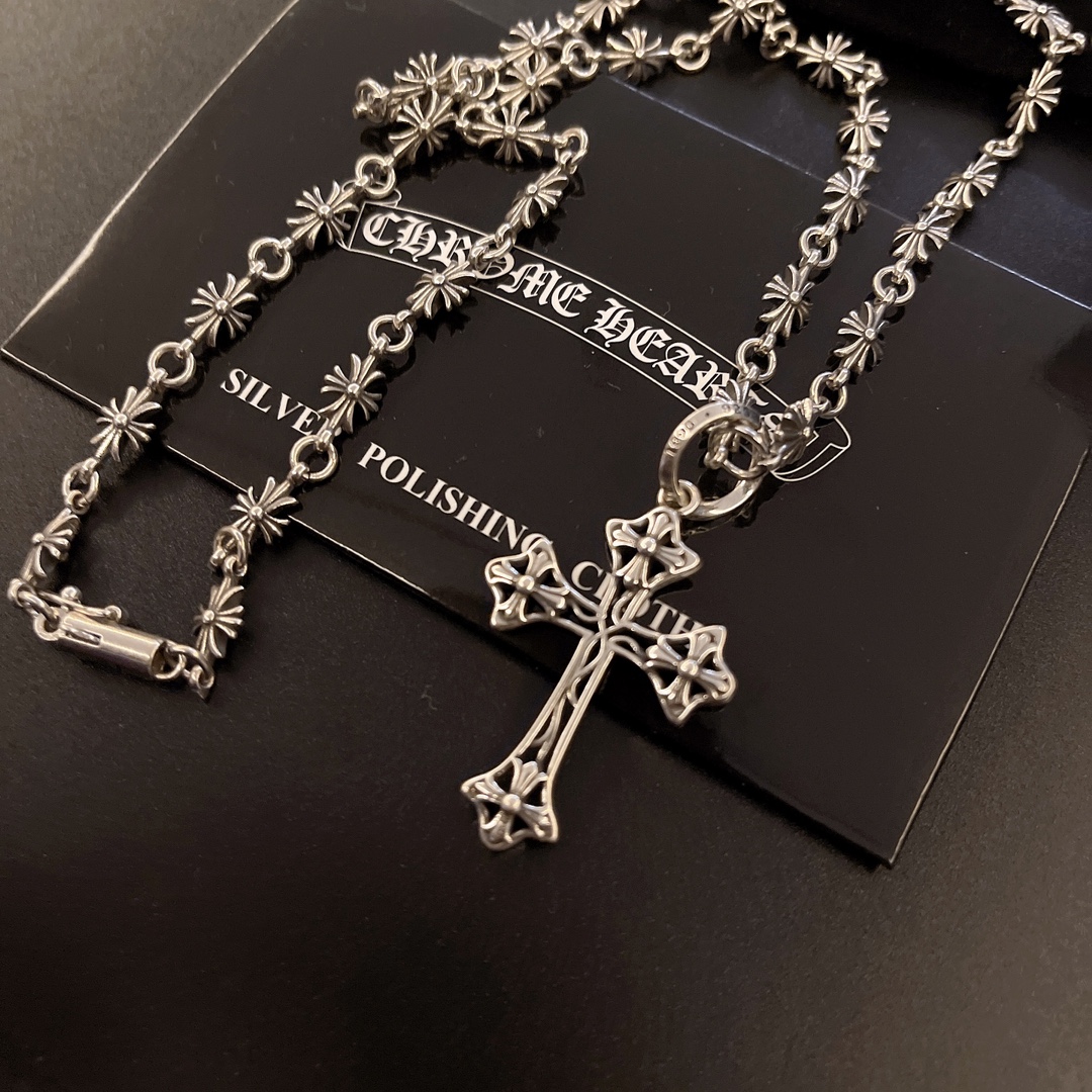 Chrome Hearts 克罗心
