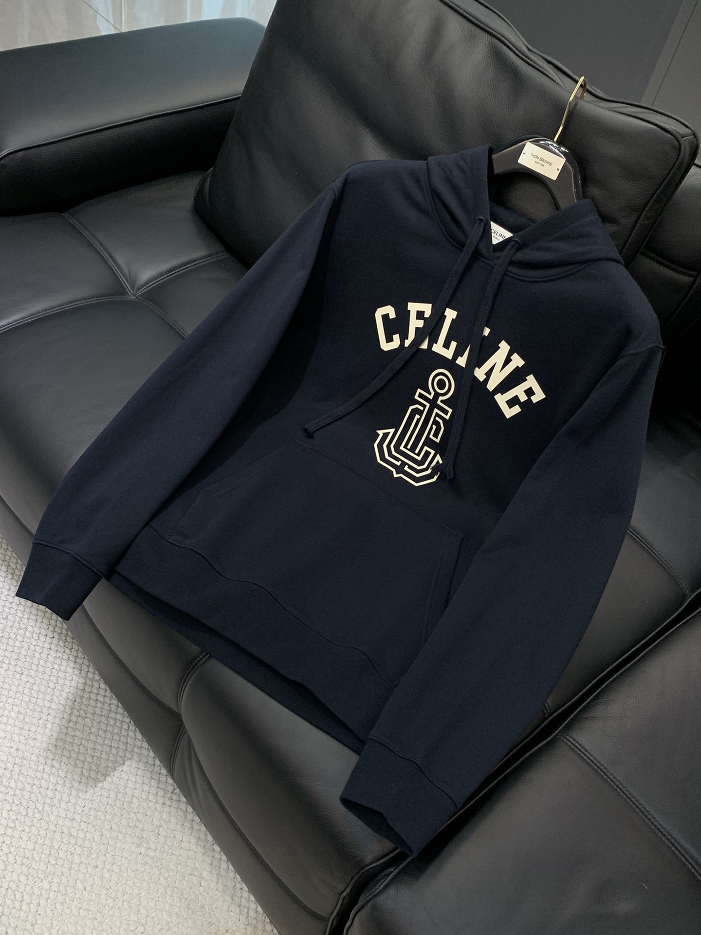 ，Celine 瑟琳，2025秋季新品，专柜同步有售，原单狠货，时尚休闲连帽卫衣，采用进口原版面料，顶级