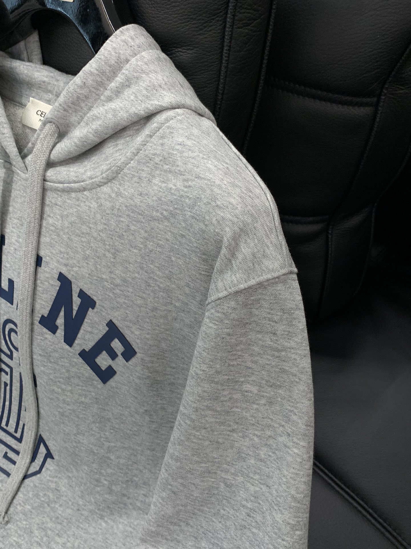 ，Celine 瑟琳，2025秋季新品，专柜同步有售，原单狠货，时尚休闲连帽卫衣，采用进口原版面料，顶级