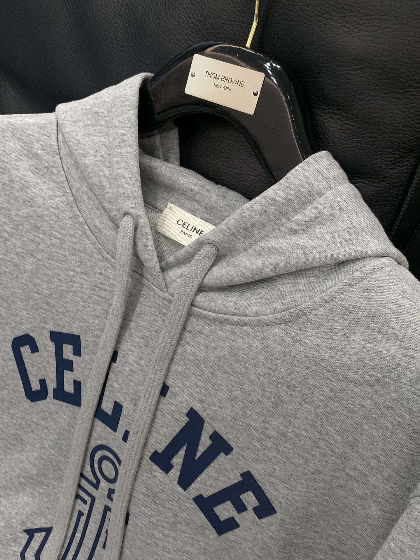 ，Celine 瑟琳，2025秋季新品，专柜同步有售，原单狠货，时尚休闲连帽卫衣，采用进口原版面料，顶级