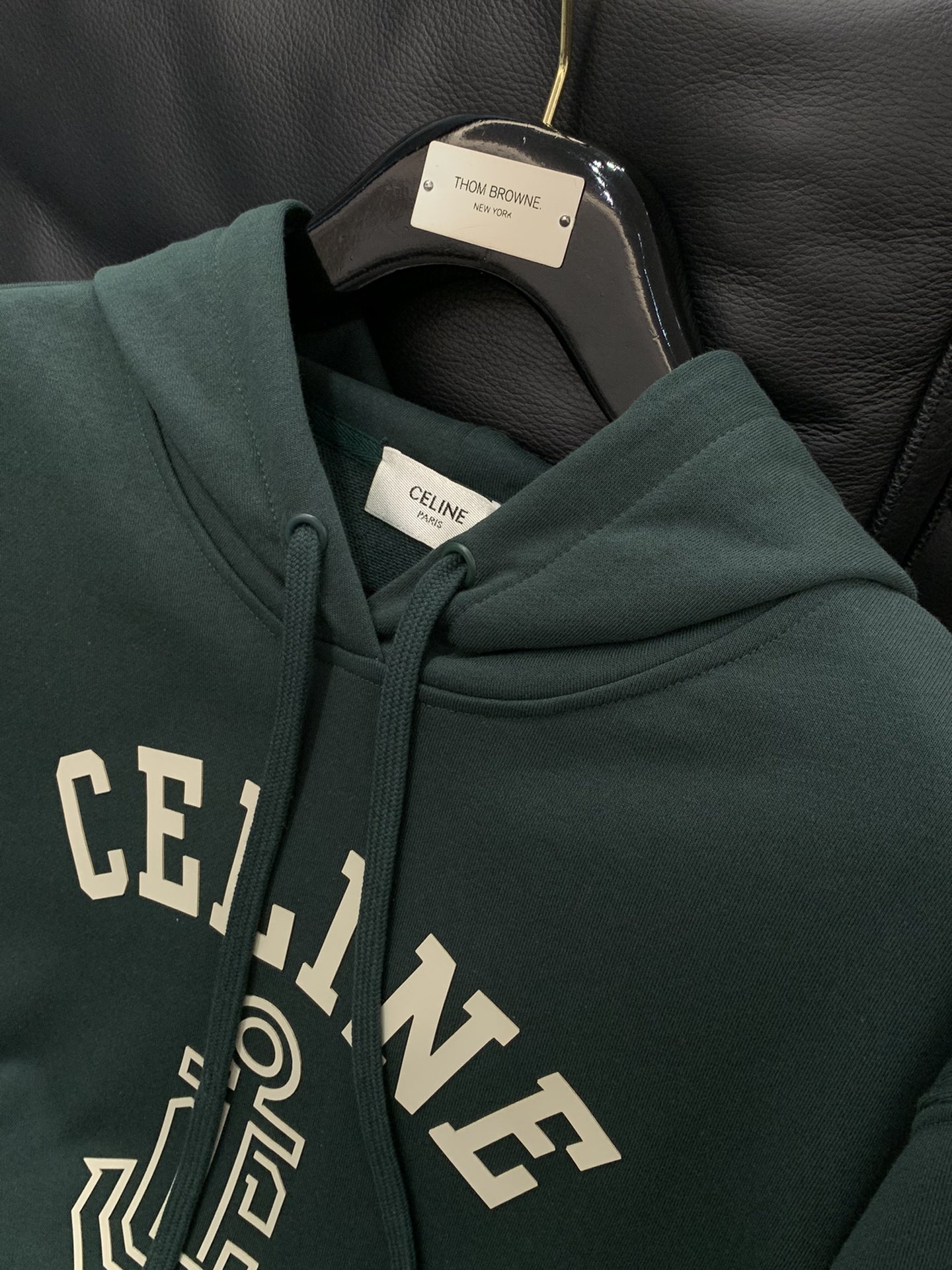 ，Celine 瑟琳，2025秋季新品，专柜同步有售，原单狠货，时尚休闲连帽卫衣，采用进口原版面料，顶级