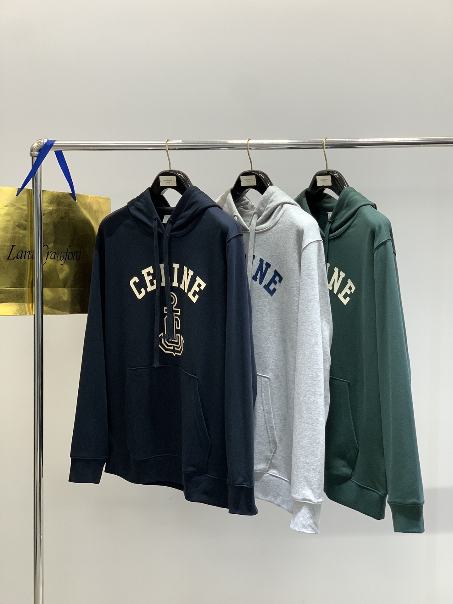 ，Celine 瑟琳，2025秋季新品，专柜同步有售，原单狠货，时尚休闲连帽卫衣，采用进口原版面料，顶级