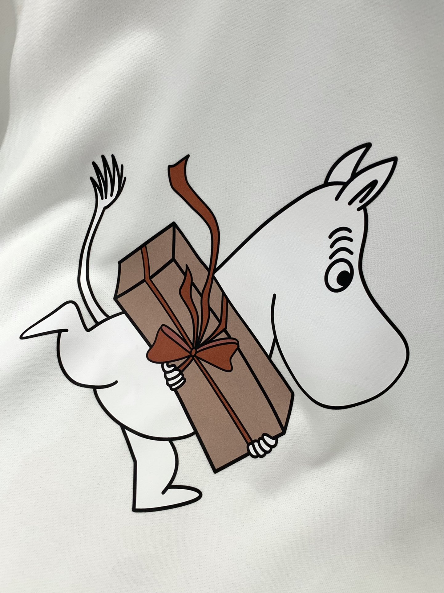 ，Acne Studios 瑞典时尚品牌，2025秋季最新款，时尚休闲圆领长袖卫衣，官网专柜同步有售，原