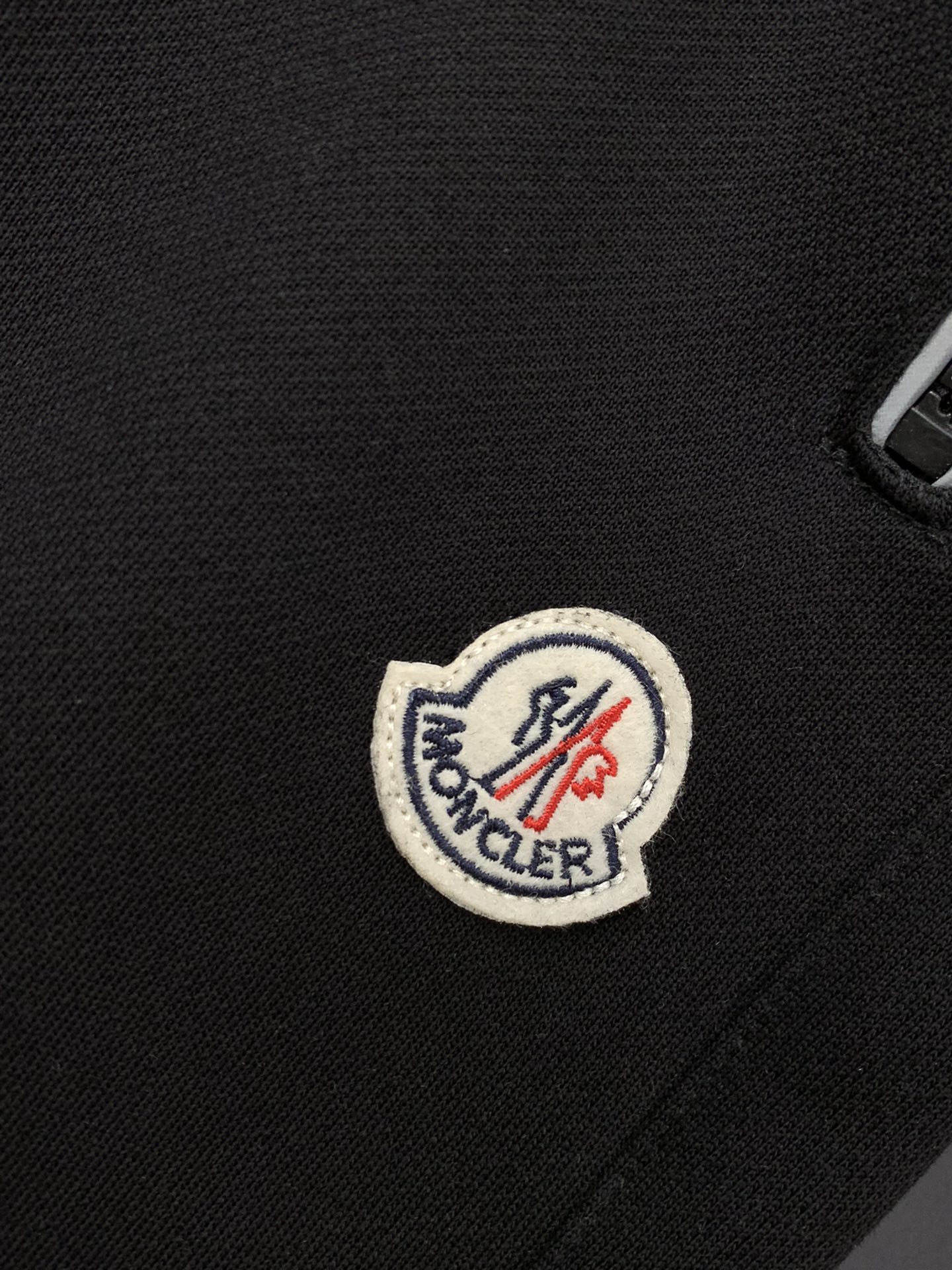 ，Moncler 蒙口，2025秋季最新品，专柜同步有售，原单狠货，时尚休闲裤，采用进口原版面料，顶级刺