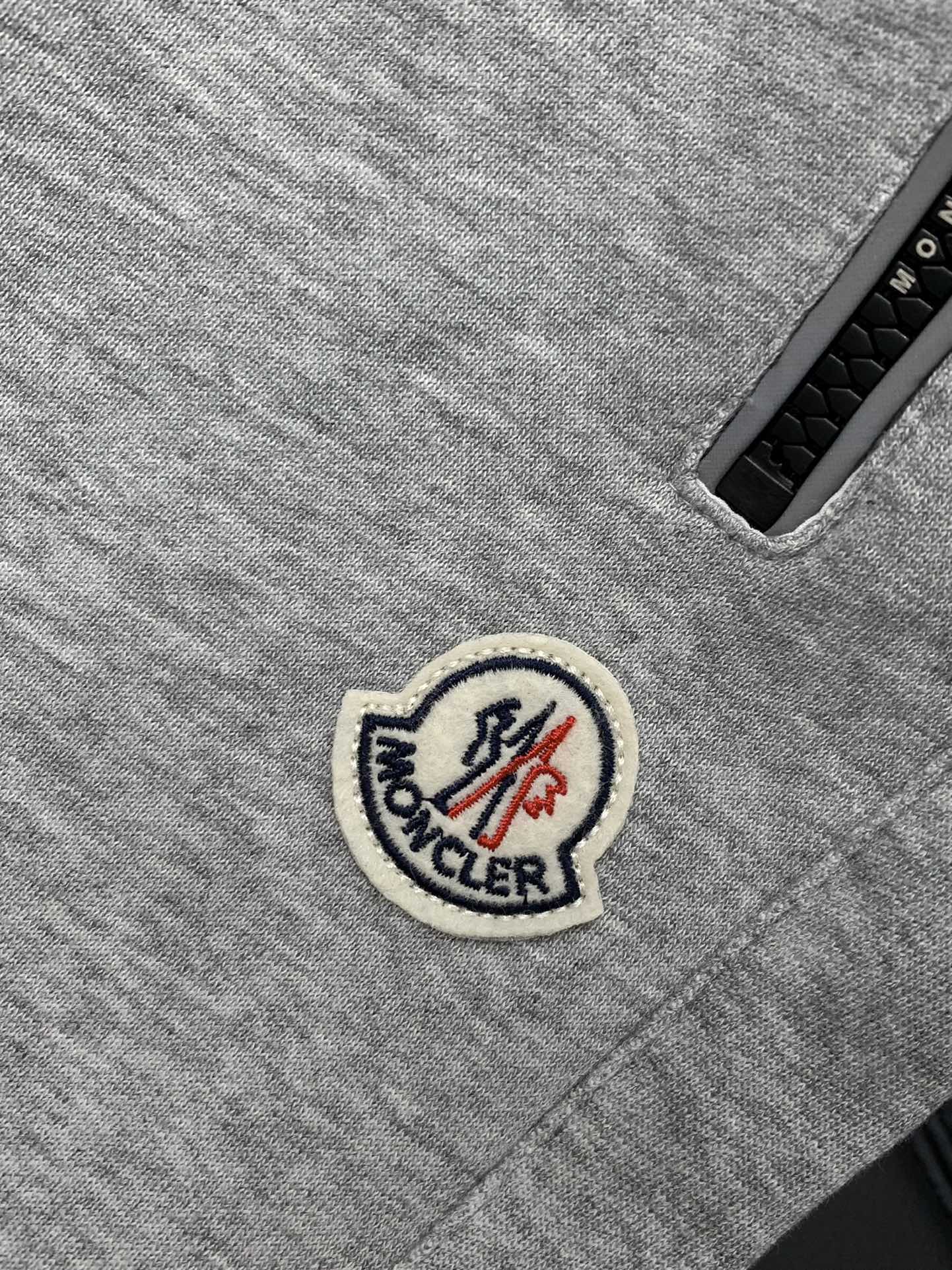，Moncler 蒙口，2025秋季最新品，专柜同步有售，原单狠货，时尚休闲裤，采用进口原版面料，顶级刺