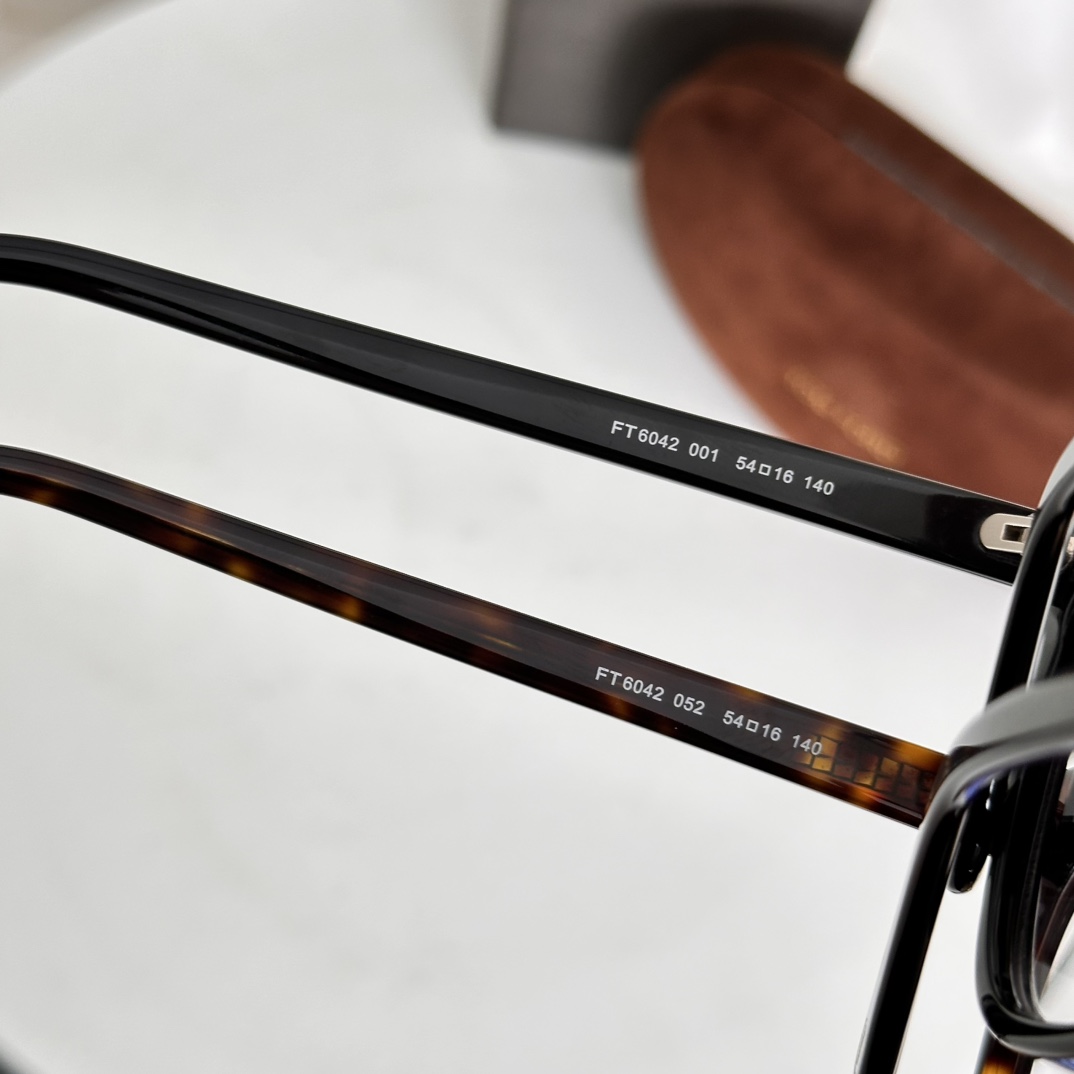 ‼️TOM FOR* 🐍🐍MODEL：FT6042💫💫💫SIZE：54口16-140💫💫💫