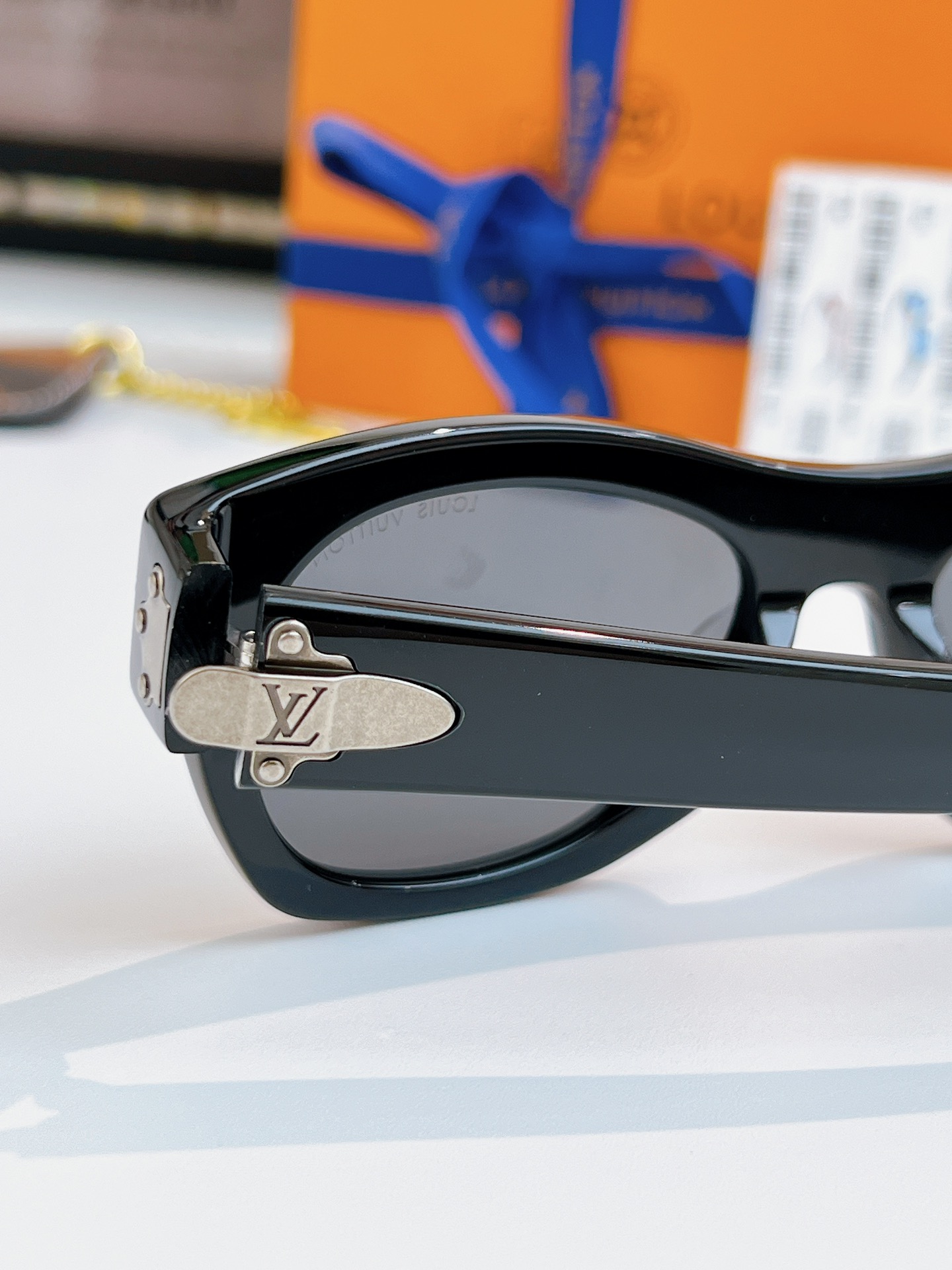 NEW 新品拼色系LOUIS VUITTO*LV Frog Round Square Sunglasse