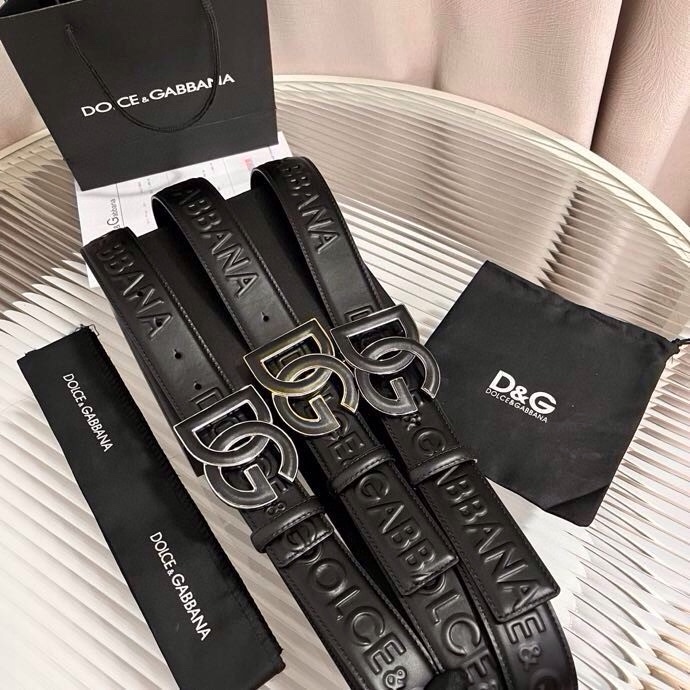 Dolce&Gabbana 全新浮雕小牛皮腰带，满载干练态度，尽显巧思 ，宽度.40mm
