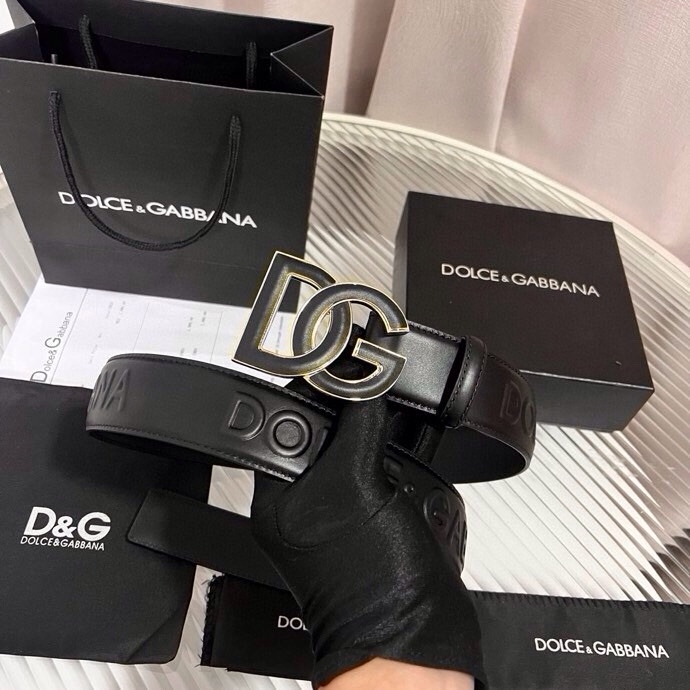 Dolce&Gabbana 全新浮雕小牛皮腰带，满载干练态度，尽显巧思 ，宽度.40mm