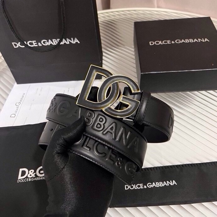 Dolce&Gabbana 全新浮雕小牛皮腰带，满载干练态度，尽显巧思 ，宽度.40mm