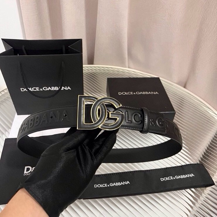 Dolce&Gabbana 全新浮雕小牛皮腰带，满载干练态度，尽显巧思 ，宽度.40mm