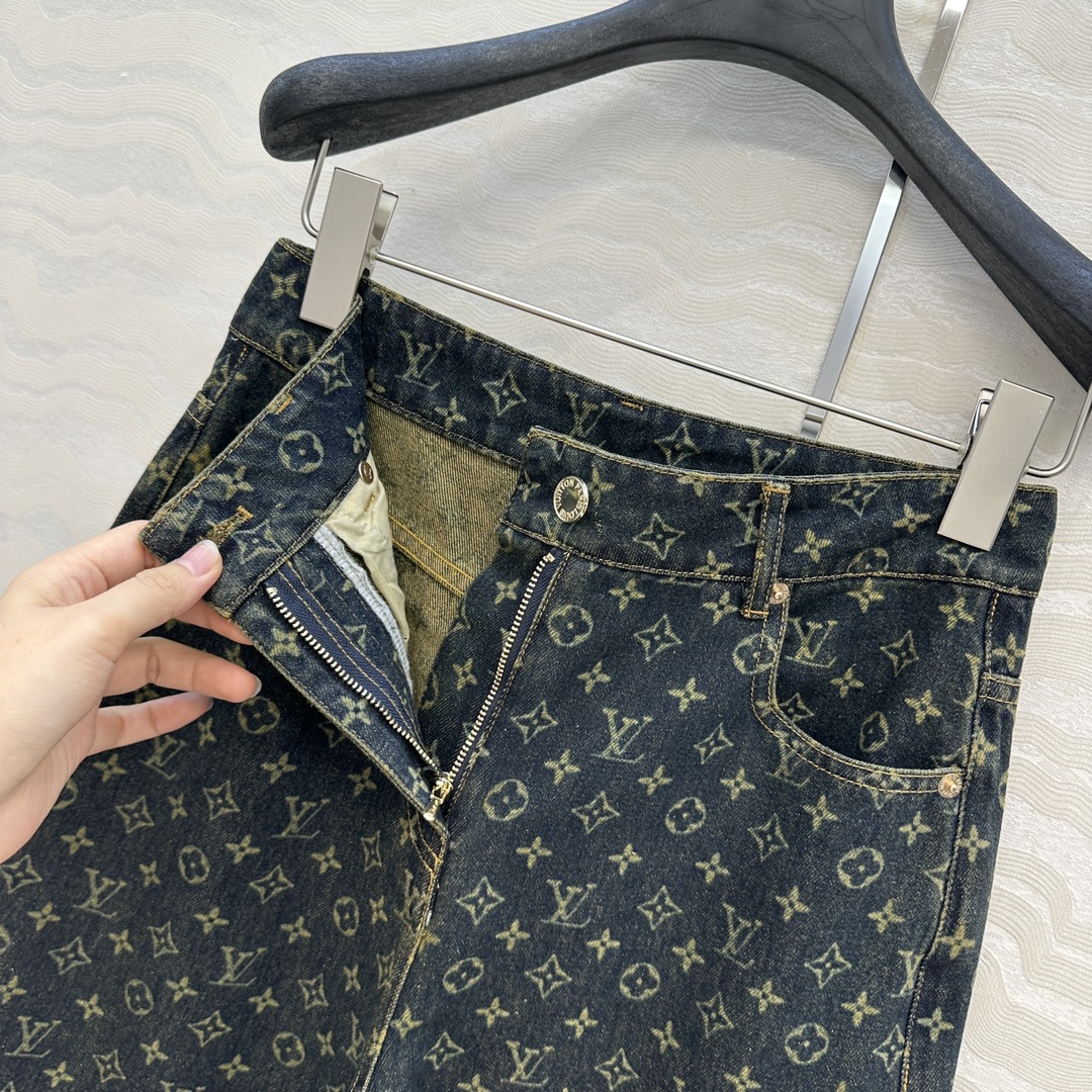 独家首发❤️ 爆单推荐，L25s春夏新品Romantique系列，MONOGRAM激光印花logo牛仔长