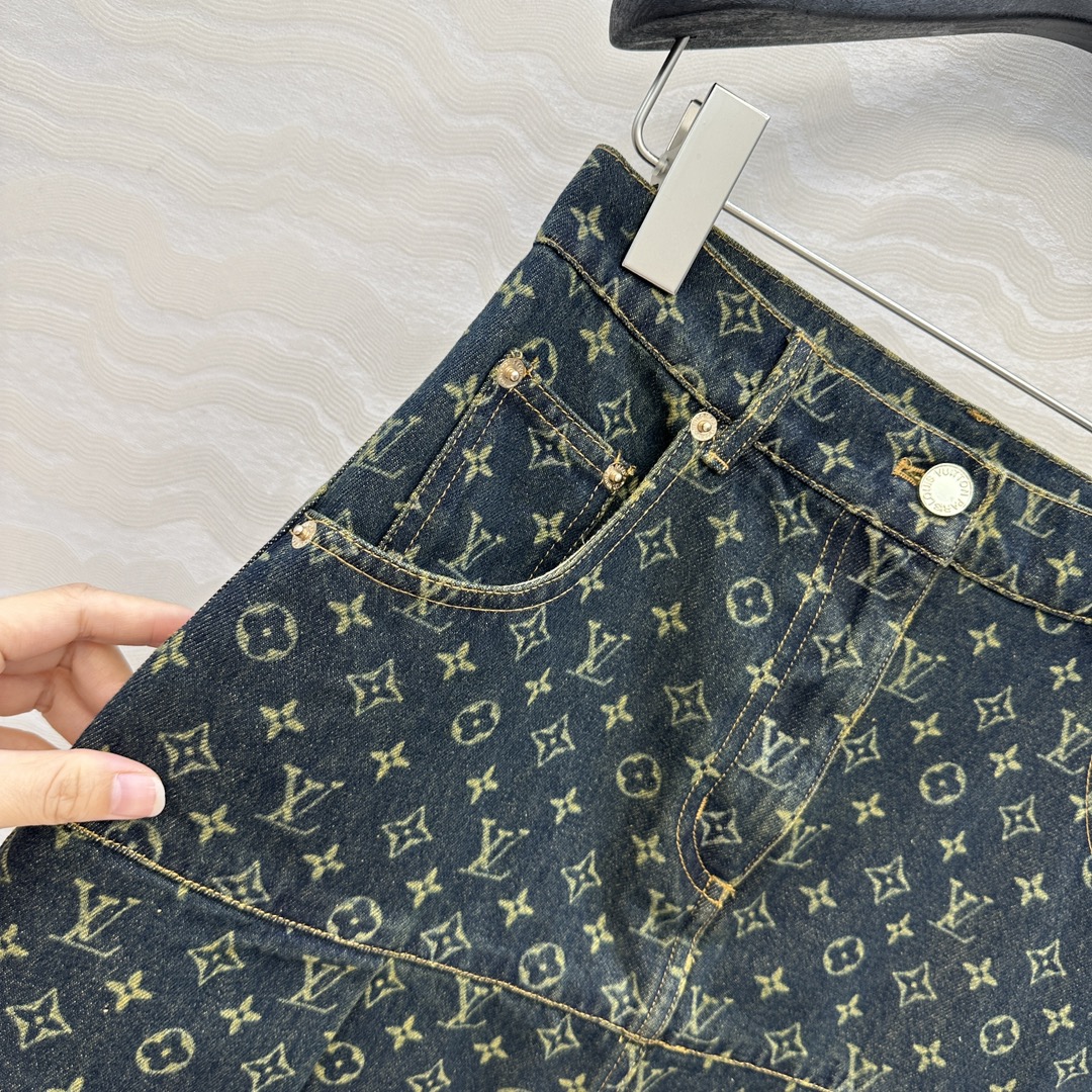 独家首发❤️ 爆单推荐，L25s春夏新品Romantique系列，MONOGRAM激光印花logo牛仔半