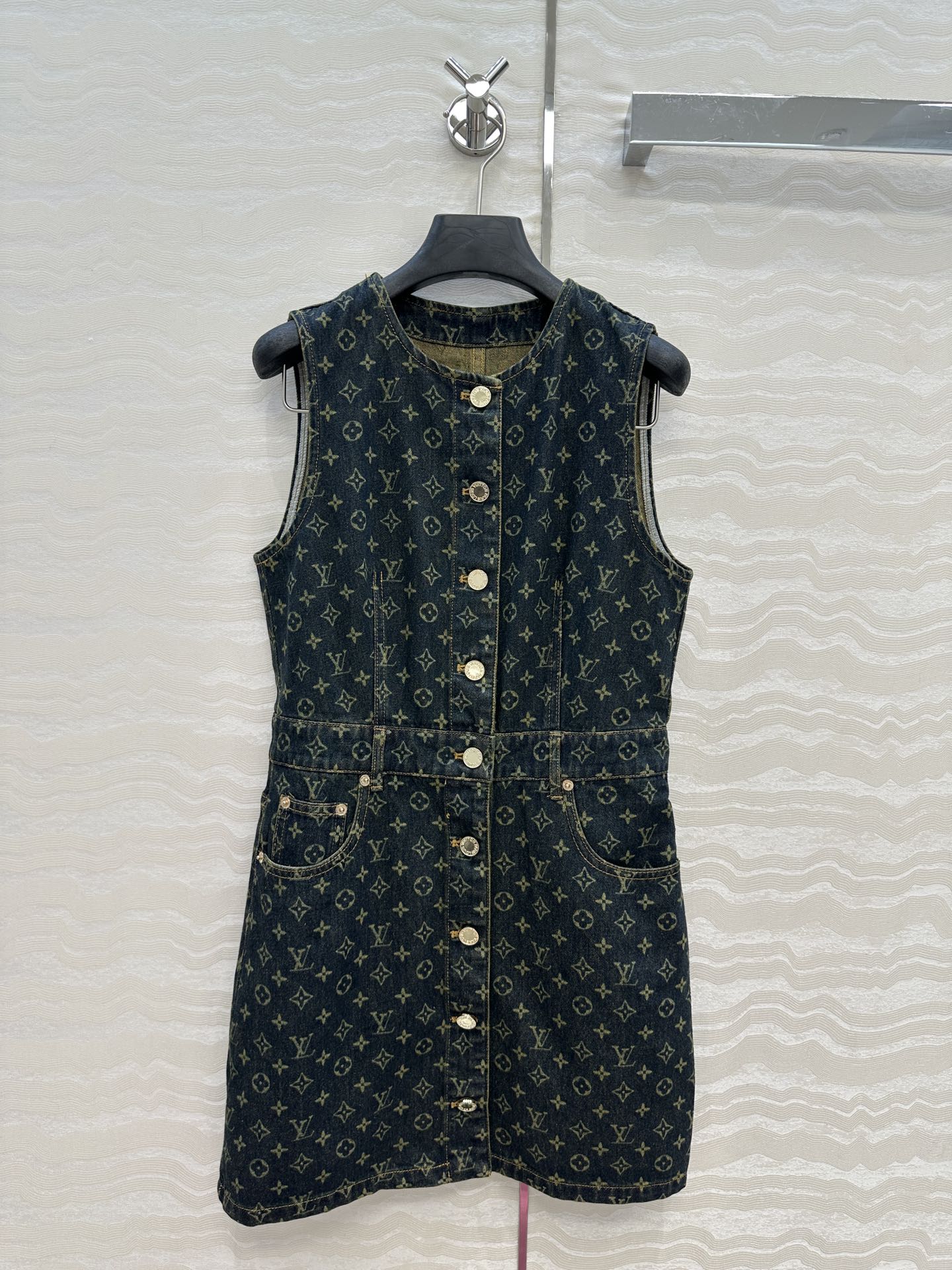 独家首发❤️ 爆单推荐，L25s春夏新品Romantique系列，MONOGRAM激光印花logo牛仔背