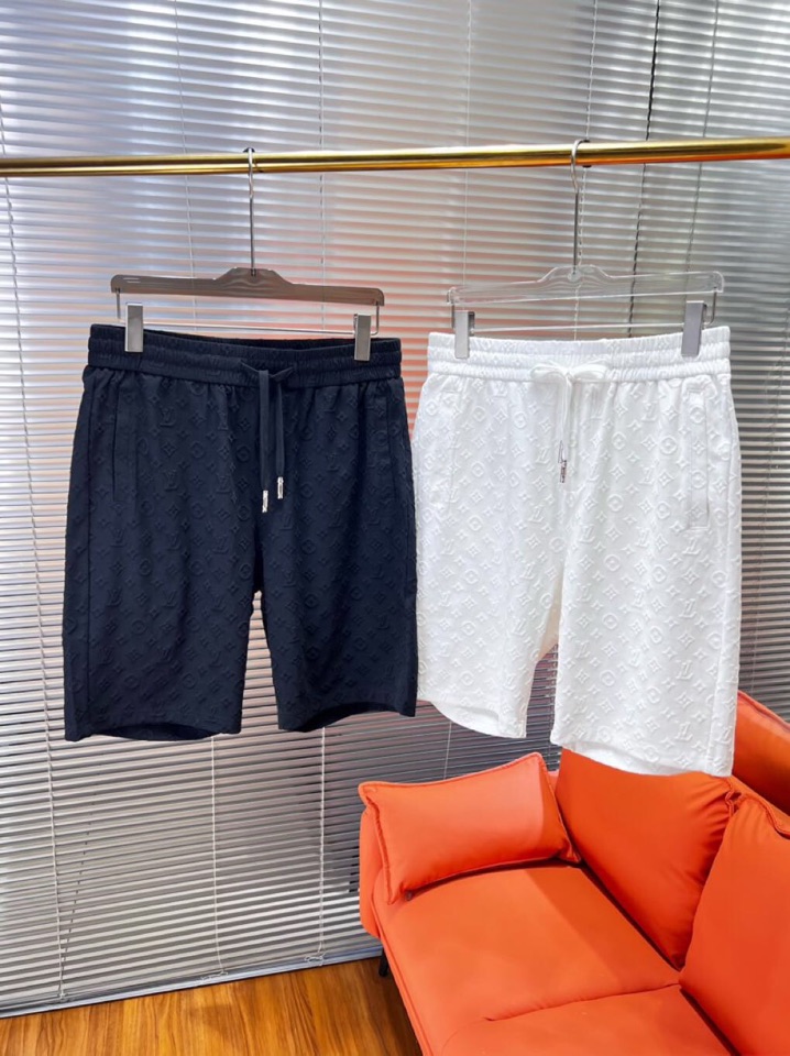 Louis Vuitton 路易威登 LV 驴牌满印提花短裤，采用80支双股100%精梳长绒棉，双龙头大