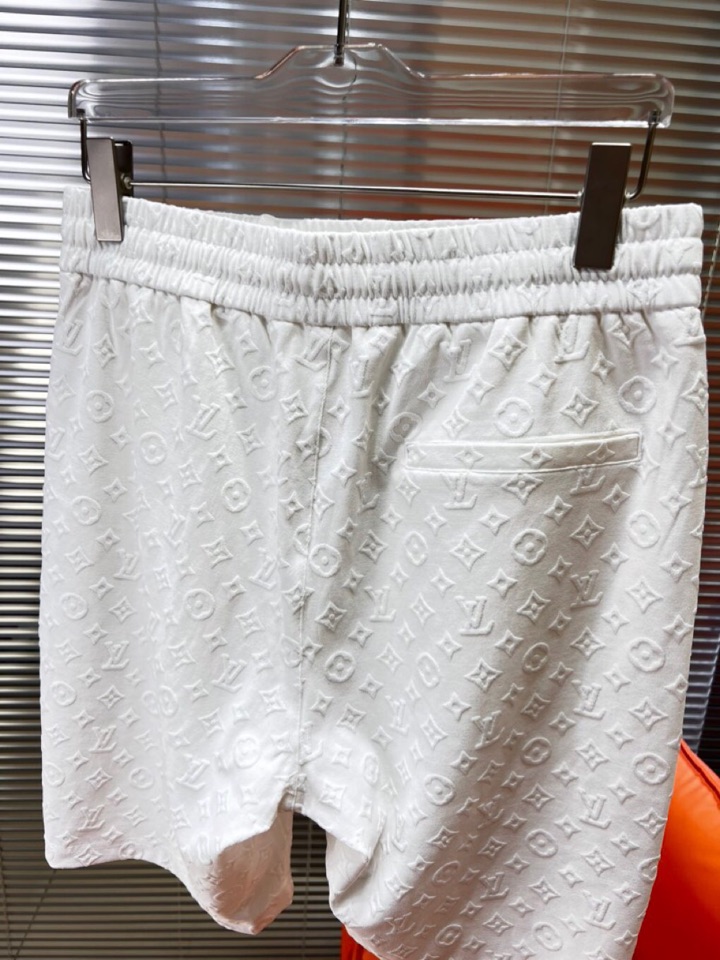 Louis Vuitton 路易威登 LV 驴牌满印提花短裤，采用80支双股100%精梳长绒棉，双龙头大
