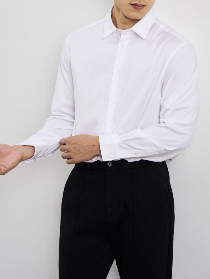 Ermenegildo Zegna 杰尼亚2025秋冬长袖衬衫，185克重莫代尔羊毛混纺面料。4种材质混