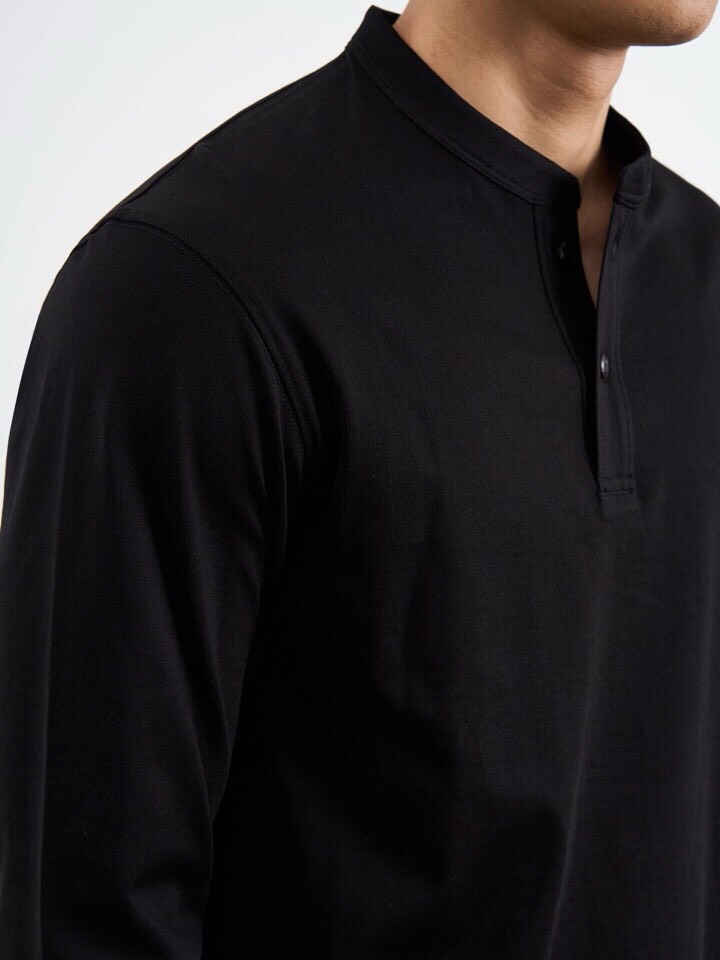 Loro Piana 诺悠翩雅lP🆕 秋冬美式经典复古亨利领长袖T恤，随着时间推移，现又成为各大奢侈品牌
