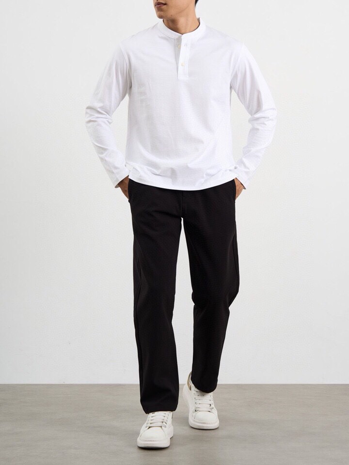 Loro Piana 诺悠翩雅lP🆕 秋冬美式经典复古亨利领长袖T恤，随着时间推移，现又成为各大奢侈品牌