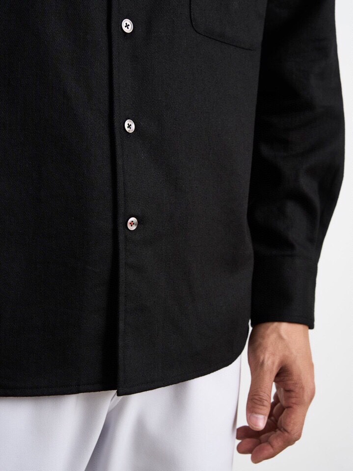Loro Piana 诺悠翩雅lP🆕 秋冬慵懒老钱风格调同款系列长袖衬衫，220克重，麻棉斜纹材质。长绒