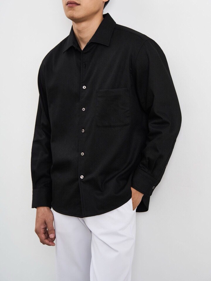 Loro Piana 诺悠翩雅lP🆕 秋冬慵懒老钱风格调同款系列长袖衬衫，220克重，麻棉斜纹材质。长绒