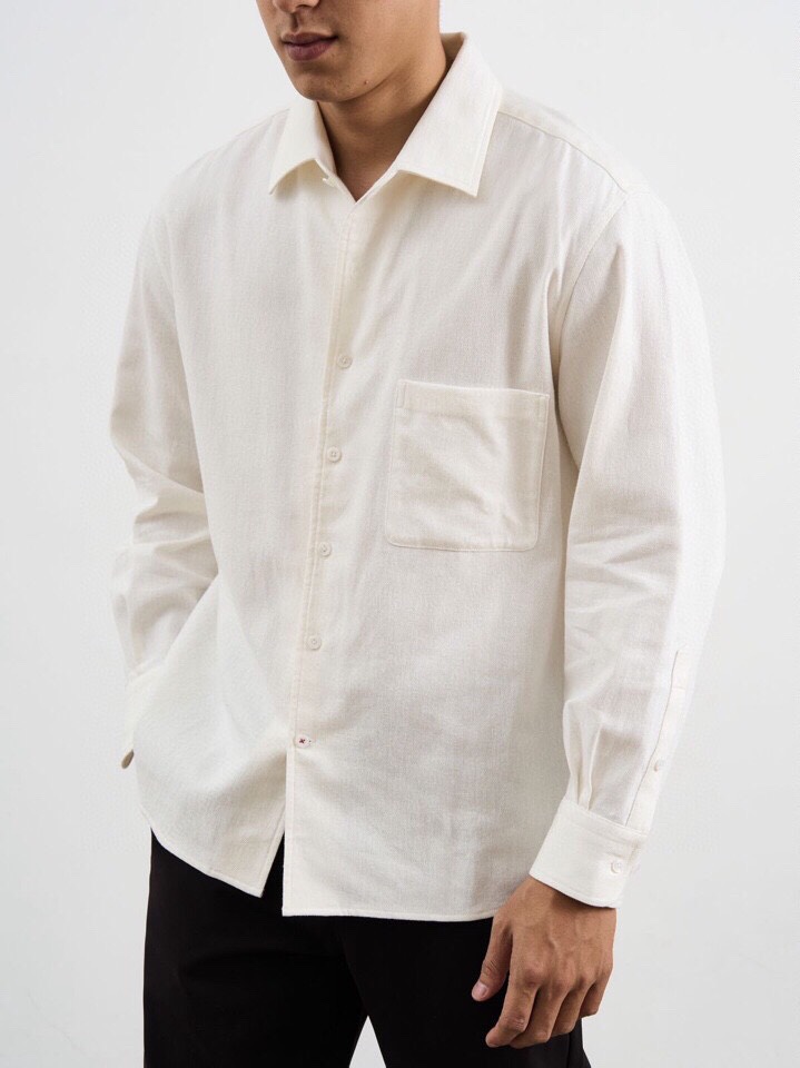 Loro Piana 诺悠翩雅lP🆕 秋冬慵懒老钱风格调同款系列长袖衬衫，220克重，麻棉斜纹材质。长绒