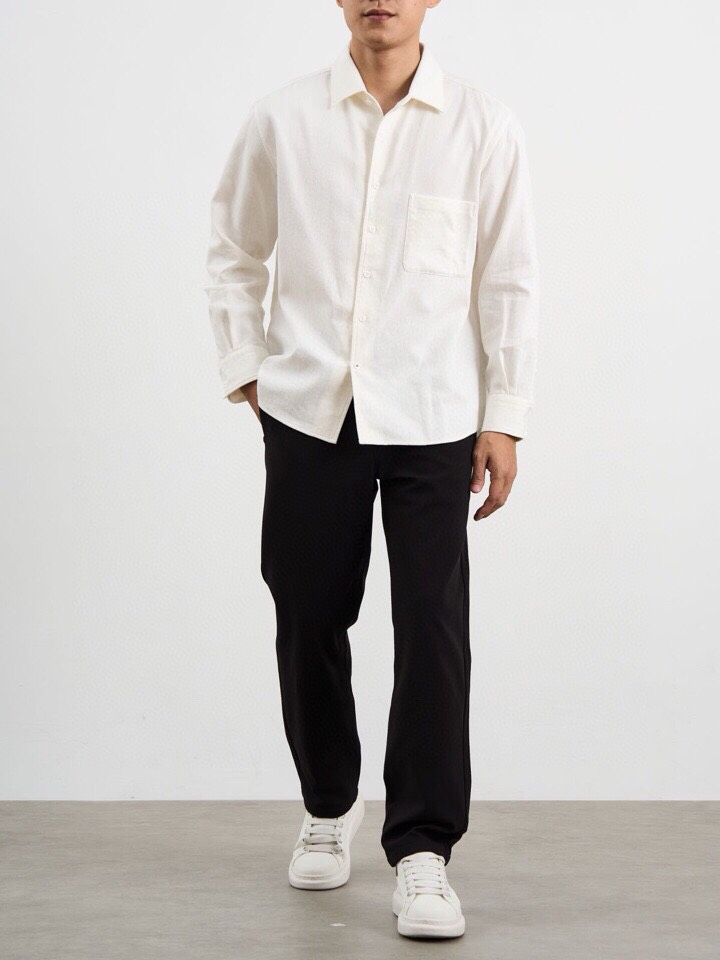 Loro Piana 诺悠翩雅lP🆕 秋冬慵懒老钱风格调同款系列长袖衬衫，220克重，麻棉斜纹材质。长绒
