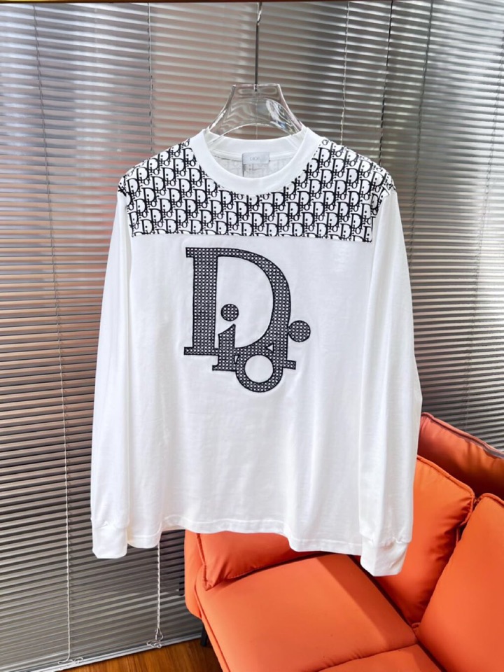 Dior 迪奥2025新款圆领长袖T恤，男女同款情侣款，定制280克重纯棉面料，定染32支双股螺纹、领标