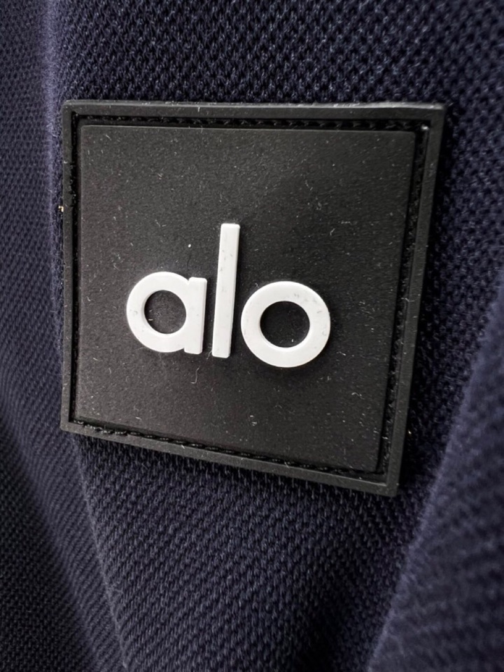 alo 2025秋冬新款首发最新款厚款翻领长袖T恤Polo衫，高端订制 设计前卫时尚！品牌logo重工艺