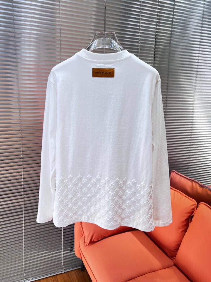 Louis Vuitton 路易威登驴家 LV2025新款圆领长袖T恤，男女同款情侣款，数码植绒发泡四叶