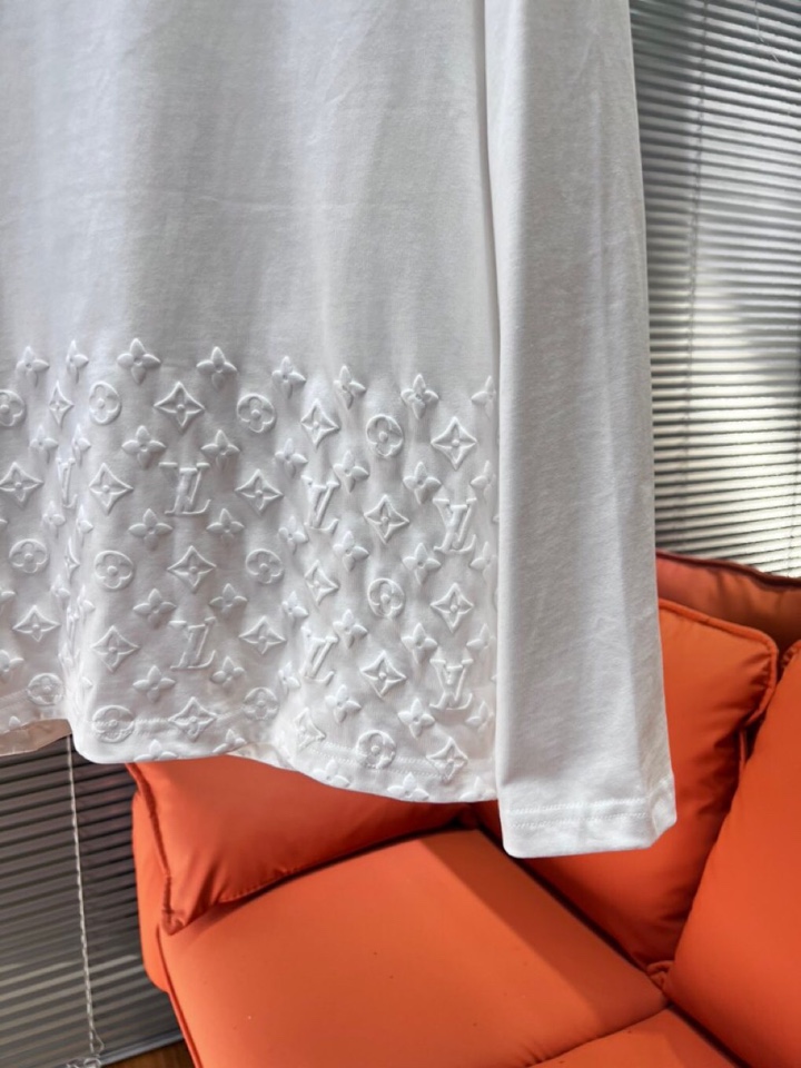 Louis Vuitton 路易威登驴家 LV2025新款圆领长袖T恤，男女同款情侣款，数码植绒发泡四叶