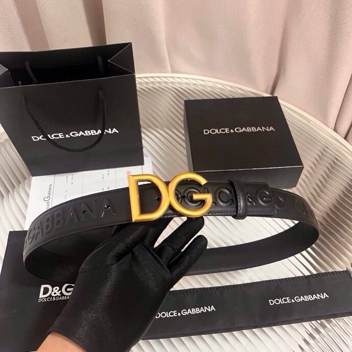 Dolce&Gabbana 全新浮雕小牛皮腰带，满载干练态度，尽显巧思 ，宽度.40mm