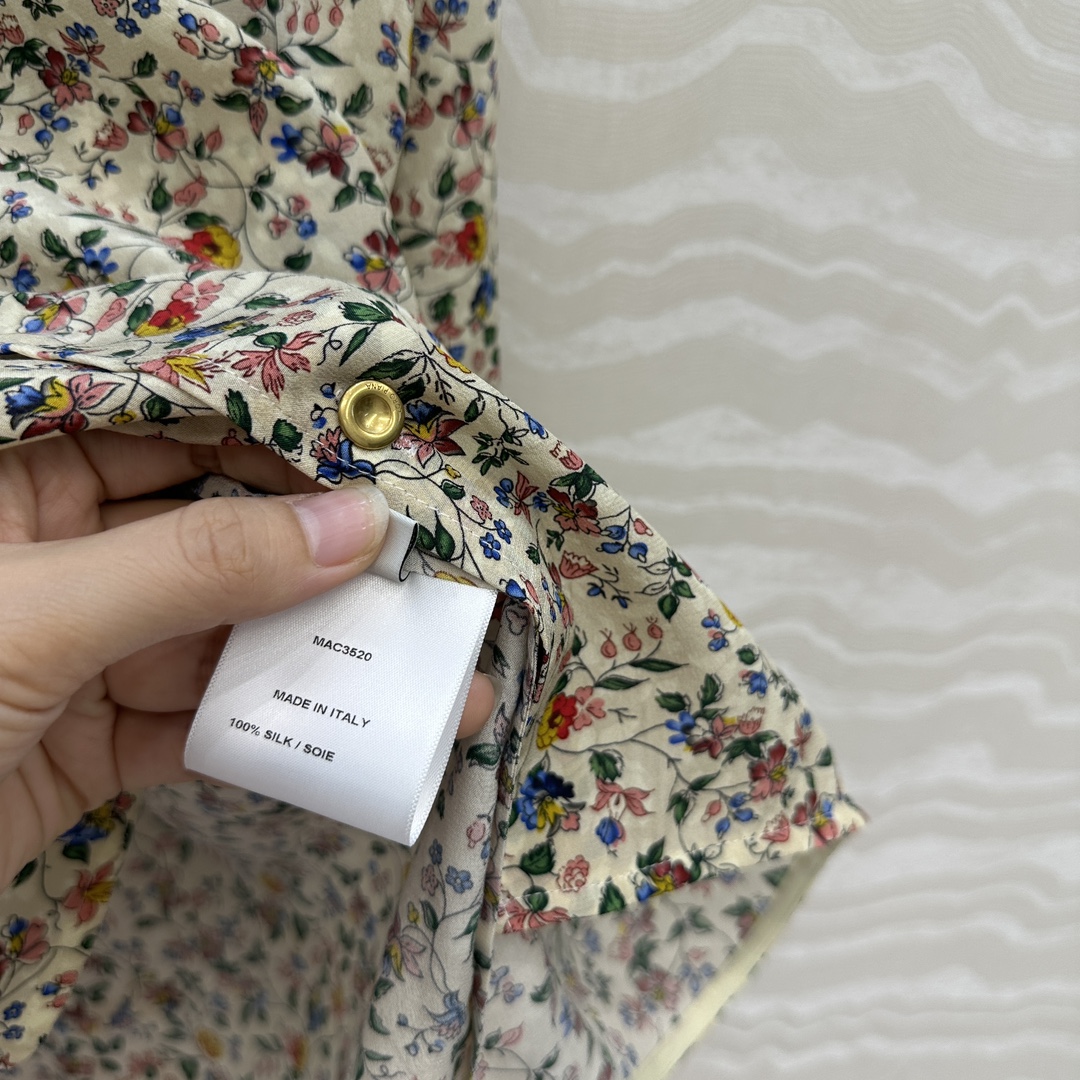 独家首发❤️高端原单品质❤️lP🆕高智感老钱风穿搭！25秋冬 南法风情高级感印花真丝衬衫，100%真丝双