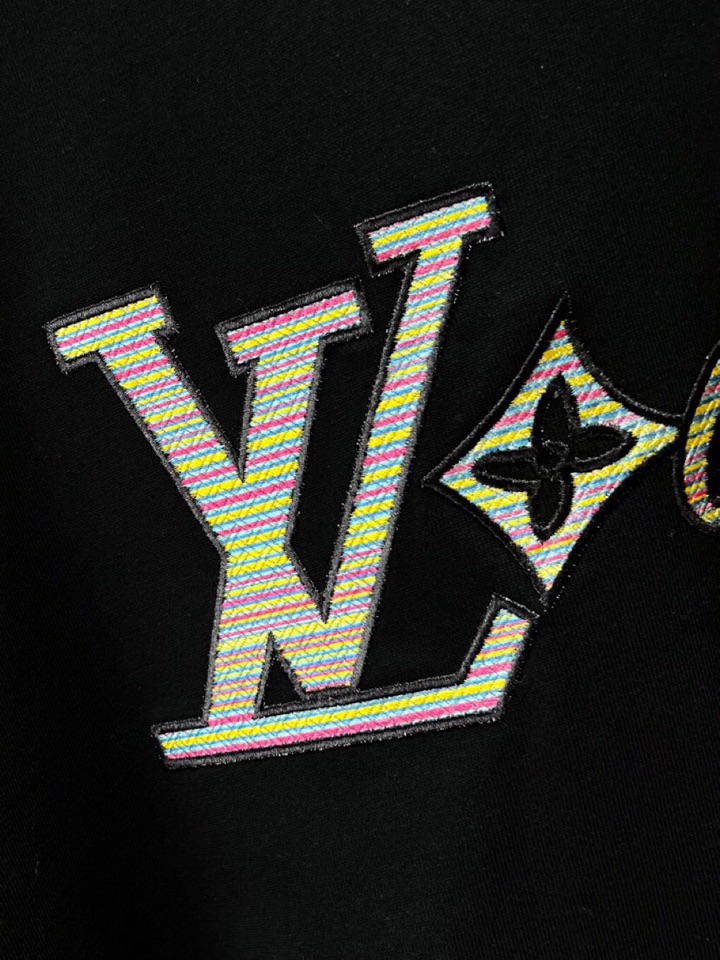 Louis Vuitton 路易威登LV 驴牌 最新爆款男女同款情侣款短袖圆领T恤，2025春夏新款首发